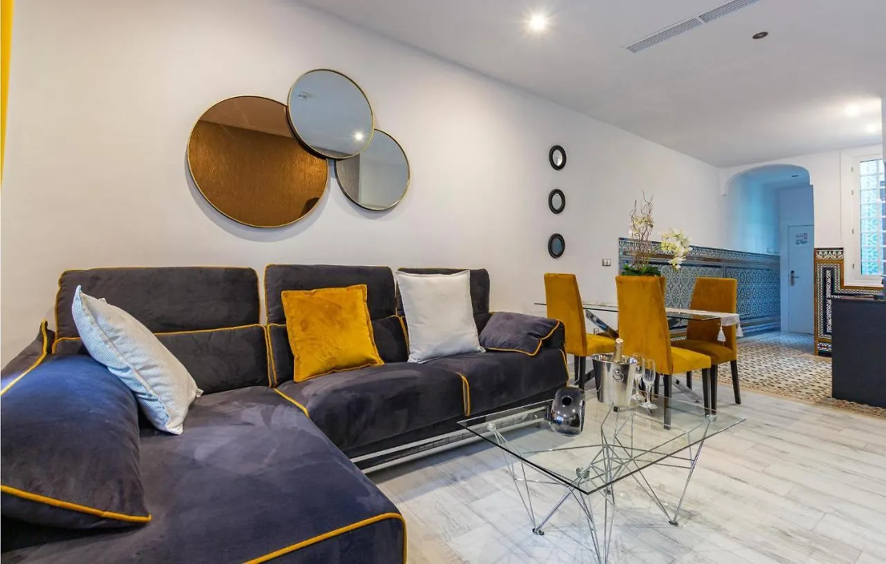 Lovely Apartment In Sevilla With Wifi 0*,