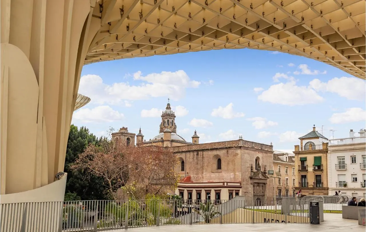 Lovely Apartment In Sevilla With Wifi إسبانيا